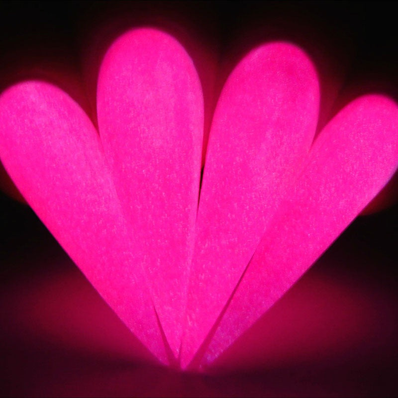 DG129 Glowing Stiletto Nails